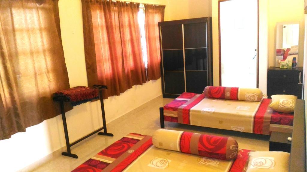 Formula One Bed And Breakfast F1 Sepang Klia Klia2 Kuala Lumpur International Airport Transit Nilai Exterior foto